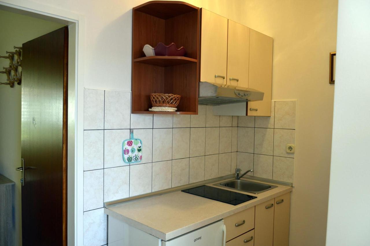 Apartments By The Sea Orebic, Peljesac - 269 Екстер'єр фото