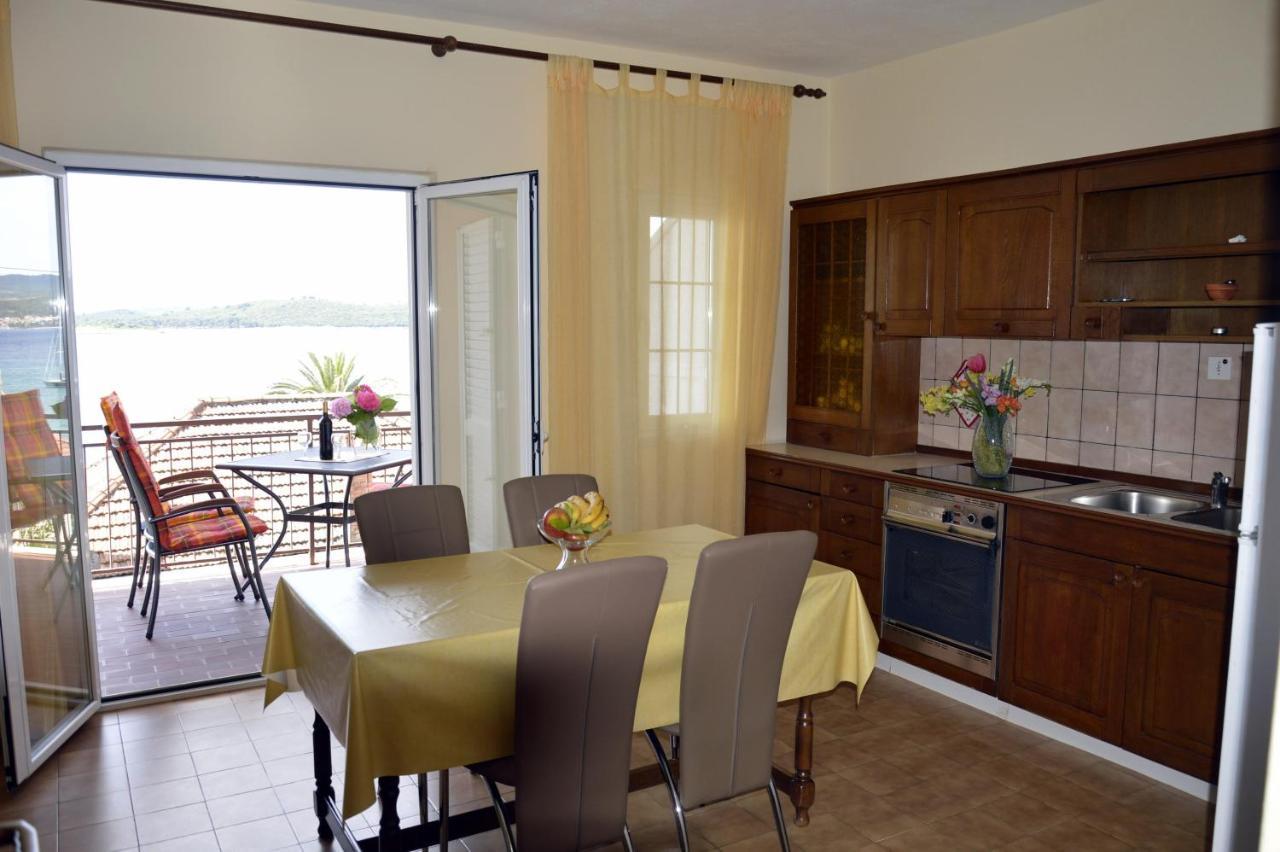 Apartments By The Sea Orebic, Peljesac - 269 Екстер'єр фото