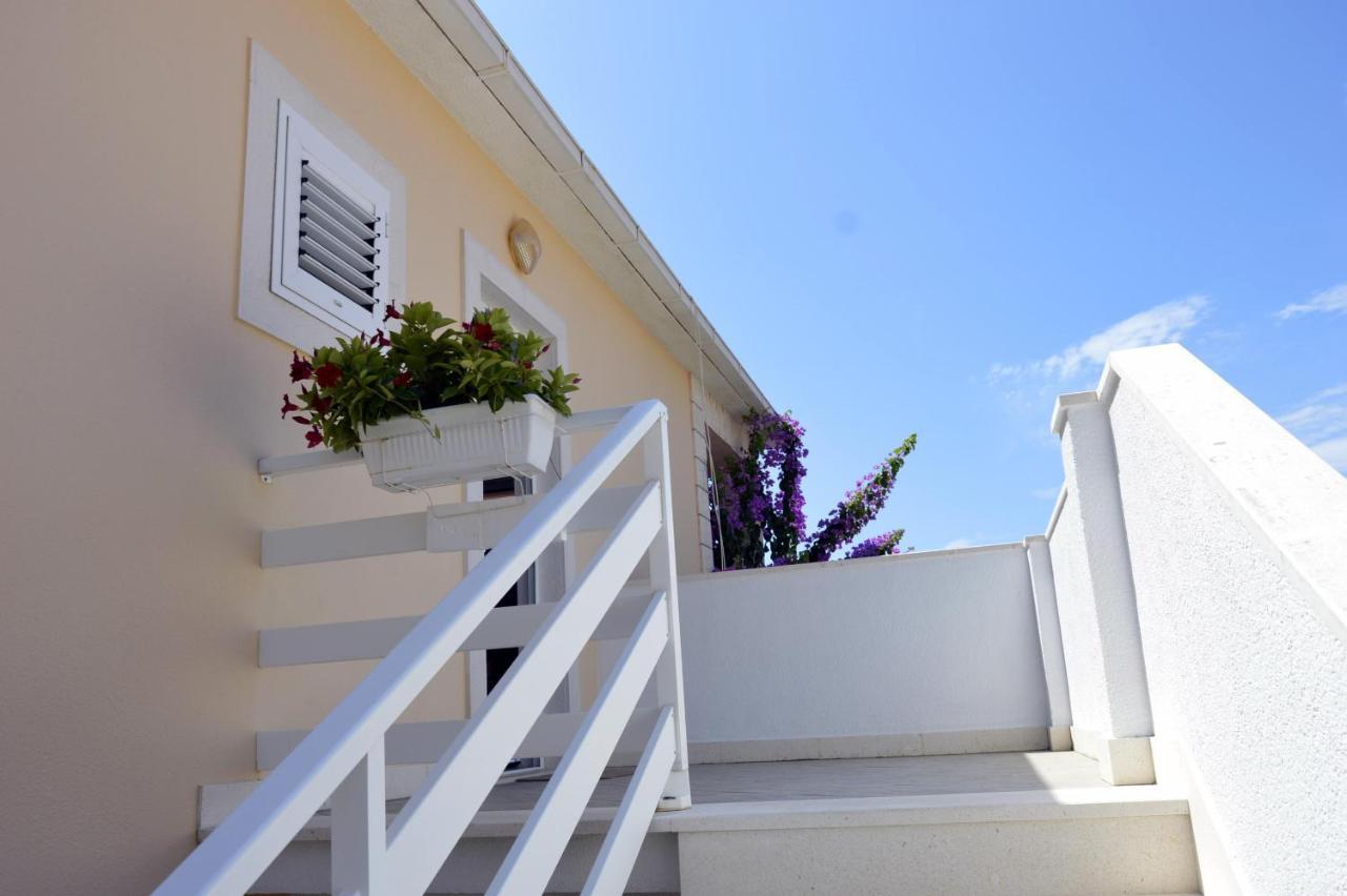 Apartments By The Sea Orebic, Peljesac - 269 Екстер'єр фото